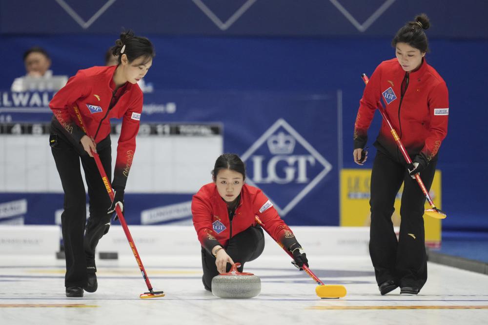 对于曼努埃 对于曼努埃